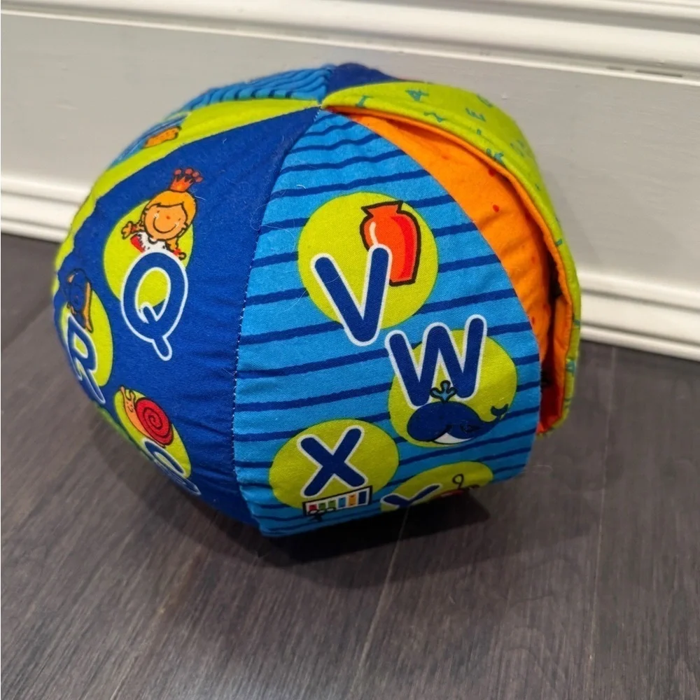 Melissa & Doug K’s Kids 123 ABC Multicolor Learning Ball- Says ABCs of Numbers